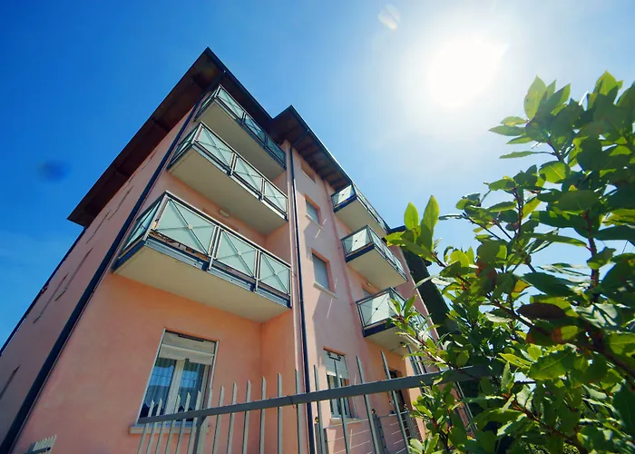 Hotel Clarin 14 By Dori